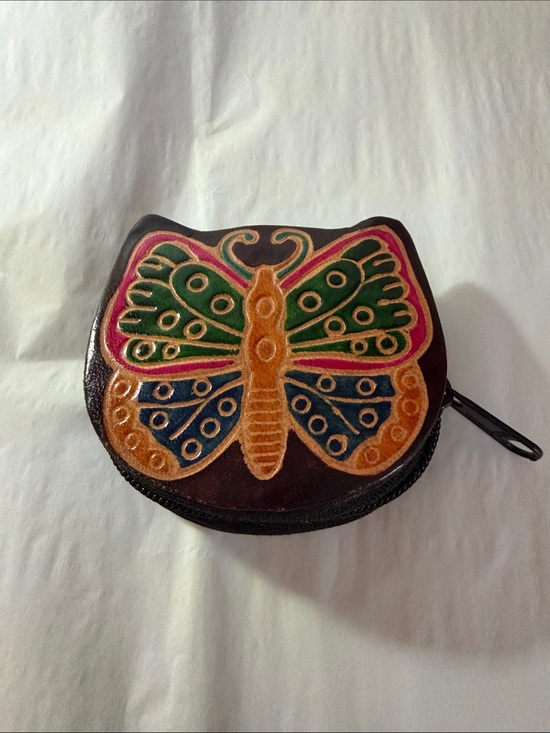 Handbags - Hand Tooled Leather Butterfly Zip Coin Purse New